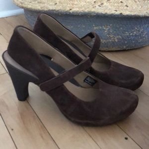 Tsubo Heels